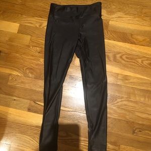Koral Leggings size small